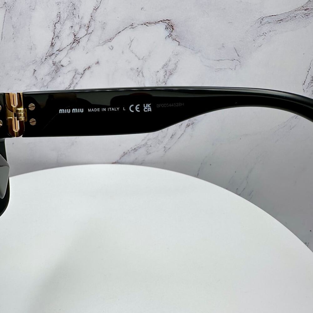 New MIU MIU Sunglasses Black Square Gold Full Rim 56mm MIU MIU - Picture 13 of 14